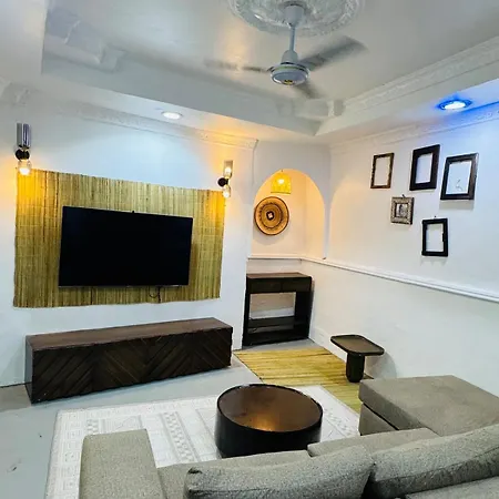 Swahili Home